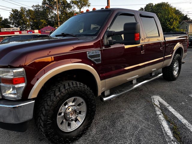 2010 Ford F-250 Super Duty Lariat's photo