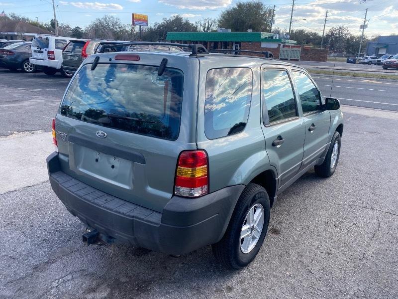 Ford Escape XLS 4WD 2006