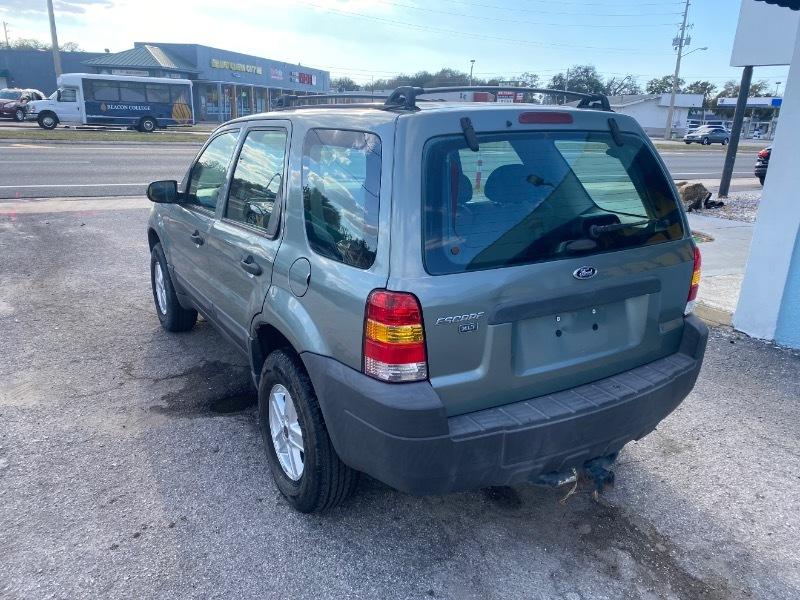 Ford Escape XLS 4WD 2006