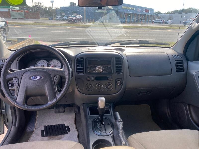 Ford Escape XLS 4WD 2006