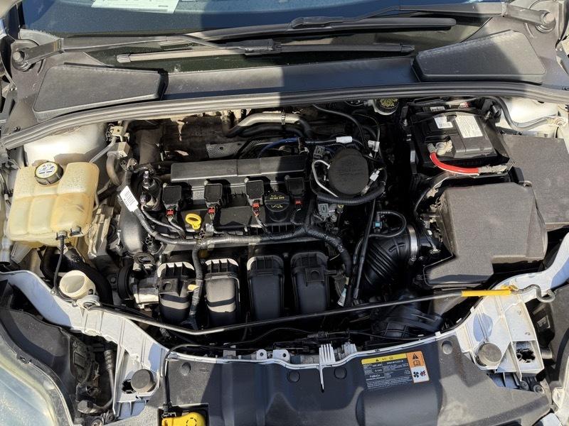 Ford Focus Titanium Sedan 2013