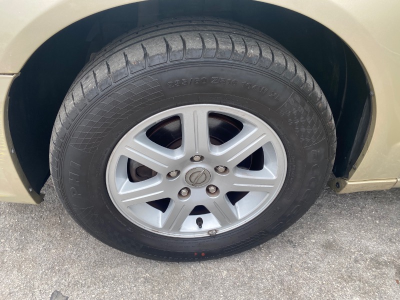 Chrysler Town & Country Touring 2011