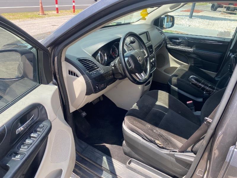 Dodge Grand Caravan SE 2017