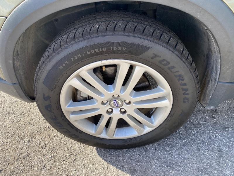 Volvo XC90 3.2 FWD 7-Passenger 2009