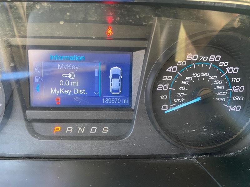 Ford Taurus SE FWD 2013