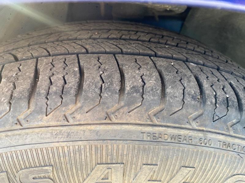 Ford Taurus SE FWD 2013