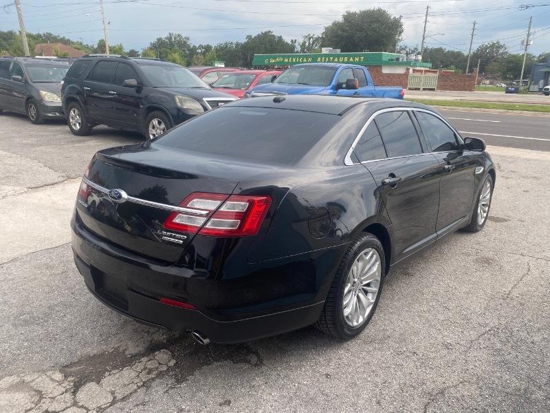Ford Taurus Limited FWD 2013