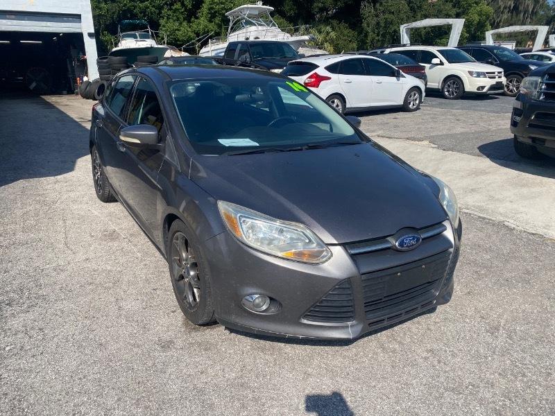Ford Focus SE Hatch 2014