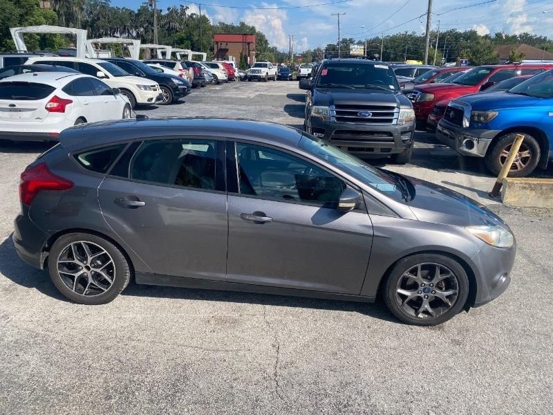 Ford Focus SE Hatch 2014