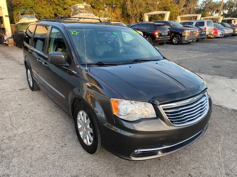 Chrysler Town & Country Touring 2016