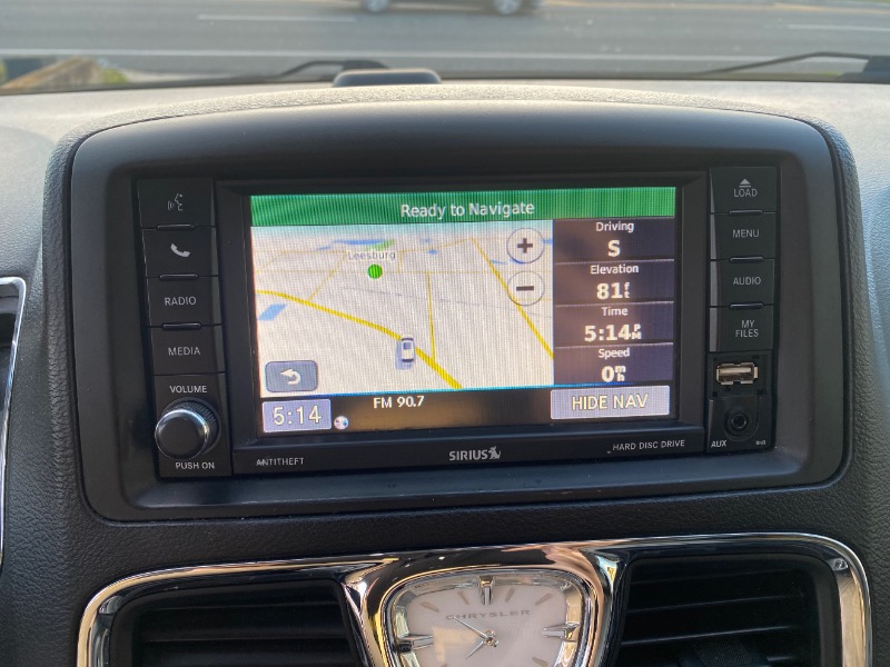 Chrysler Town & Country Touring 2016