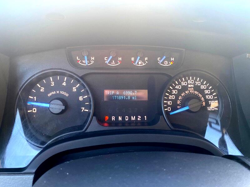 Ford F-150 XL SuperCrew 5.5-ft. Bed 2WD 2011