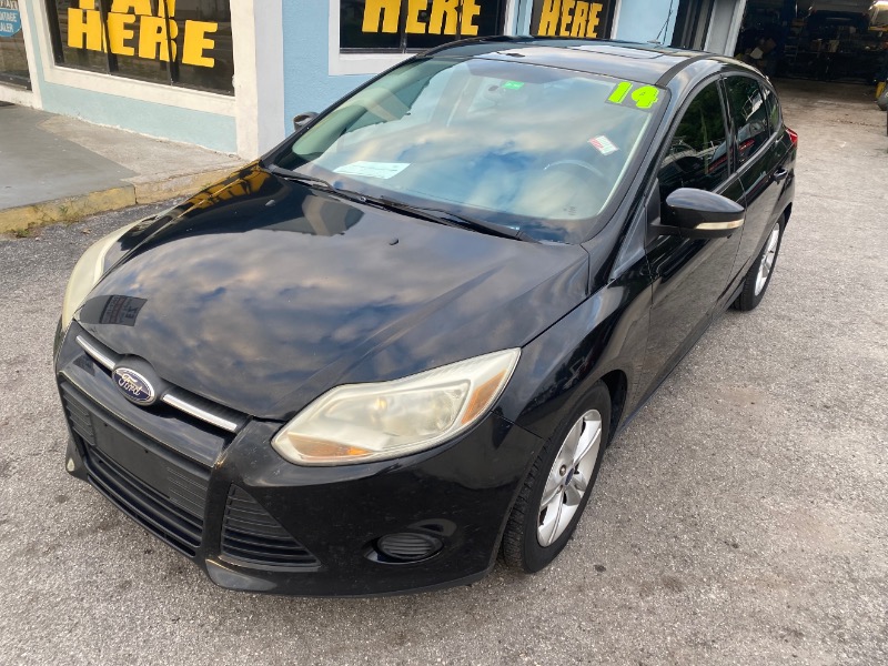 Ford Focus SE Hatch 2014