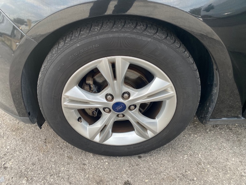 Ford Focus SE Hatch 2014