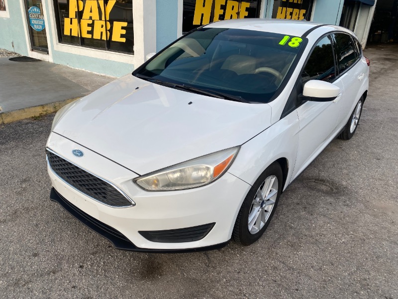 Ford Focus SE Hatch 2018