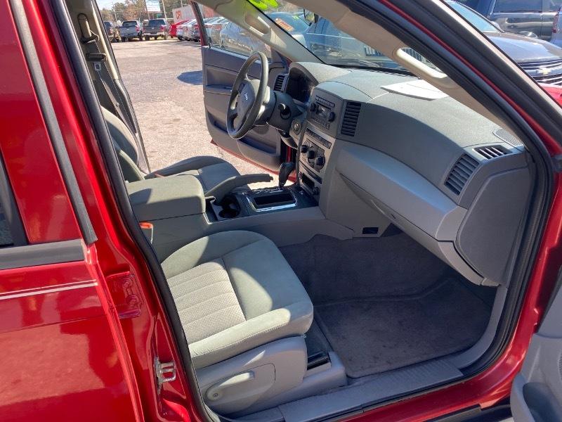 Jeep Grand Cherokee Laredo 2WD 2005