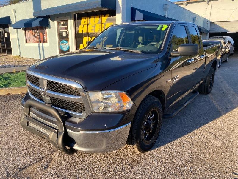RAM 1500 SLT Quad Cab 2WD 2017