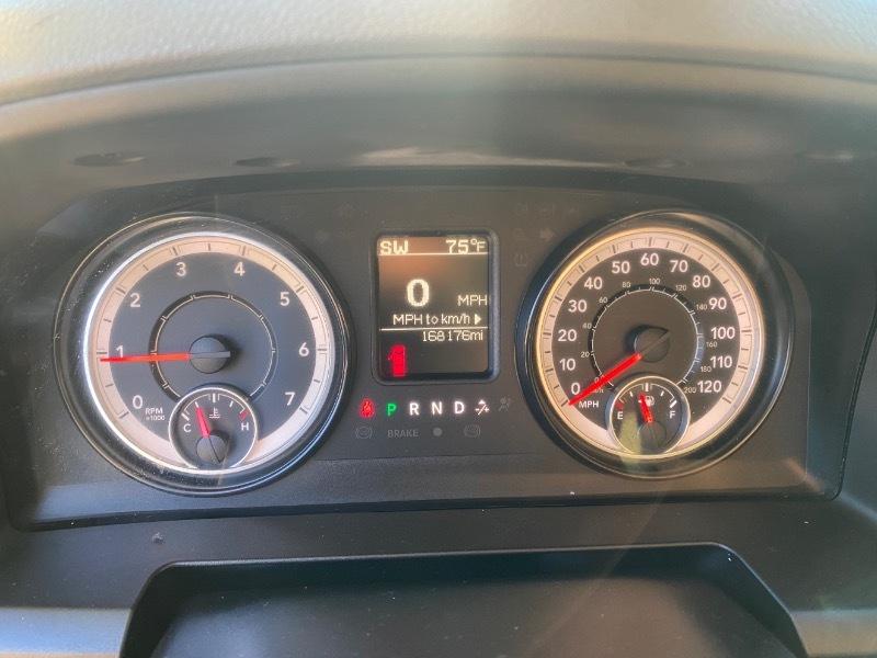 RAM 1500 SLT Quad Cab 2WD 2017