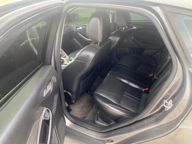 Ford Focus SEL 2012