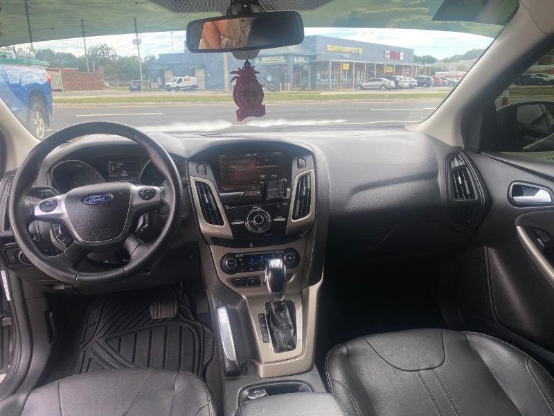 Ford Focus SEL 2012