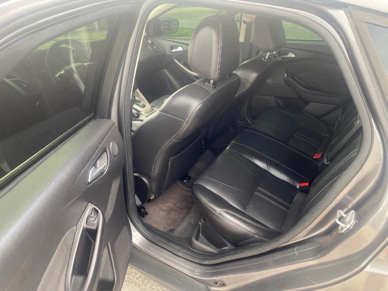 Ford Focus SEL 2012
