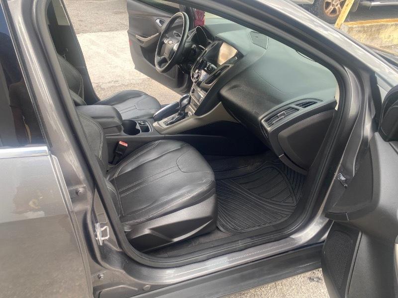 Ford Focus SEL 2012