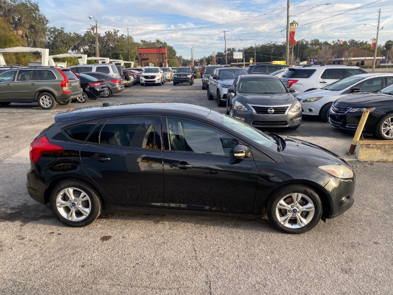 Ford Focus SE Hatch 2013