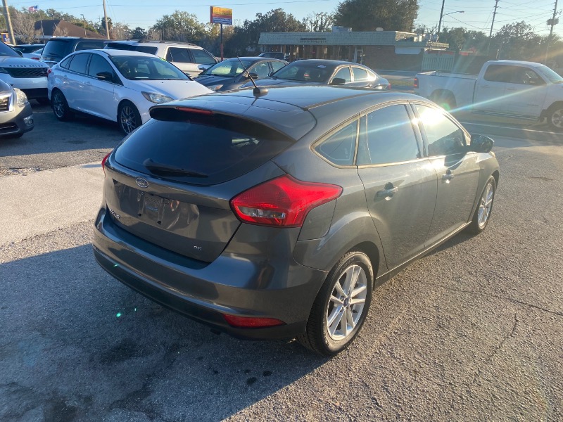 Ford Focus SE Hatch 2018