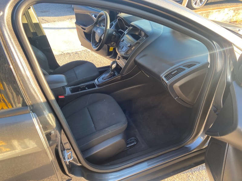 Ford Focus SE Hatch 2018