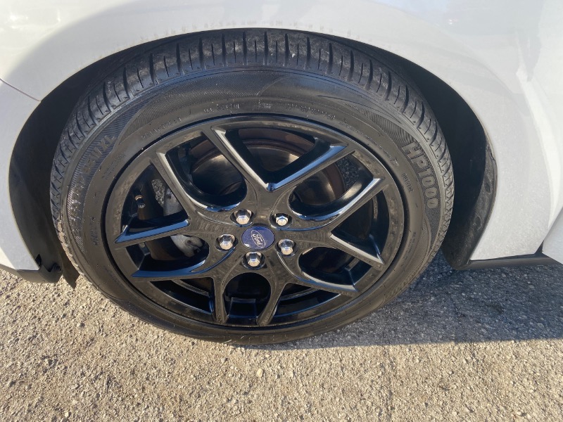 Ford Focus SE Hatch 2016