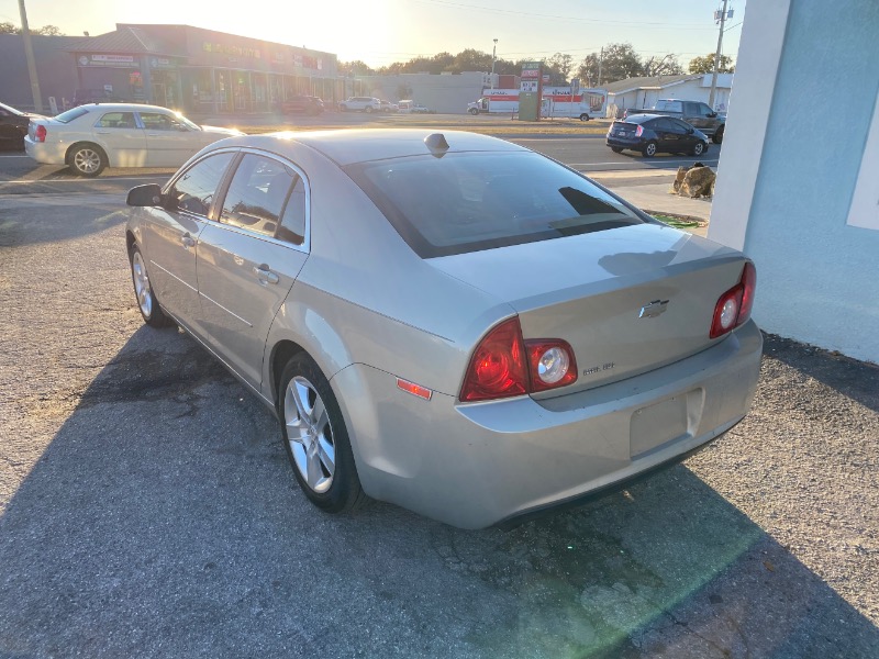 Chevrolet Malibu LS 2012