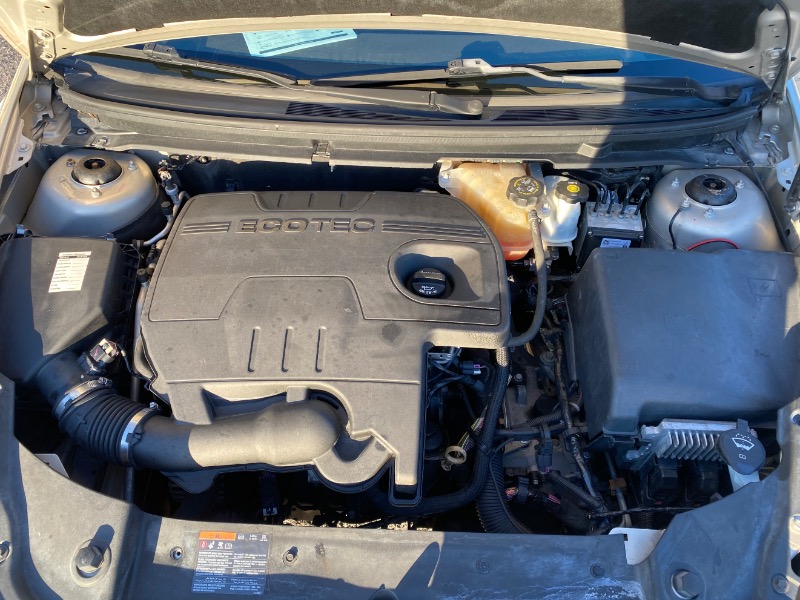 Chevrolet Malibu LS 2012