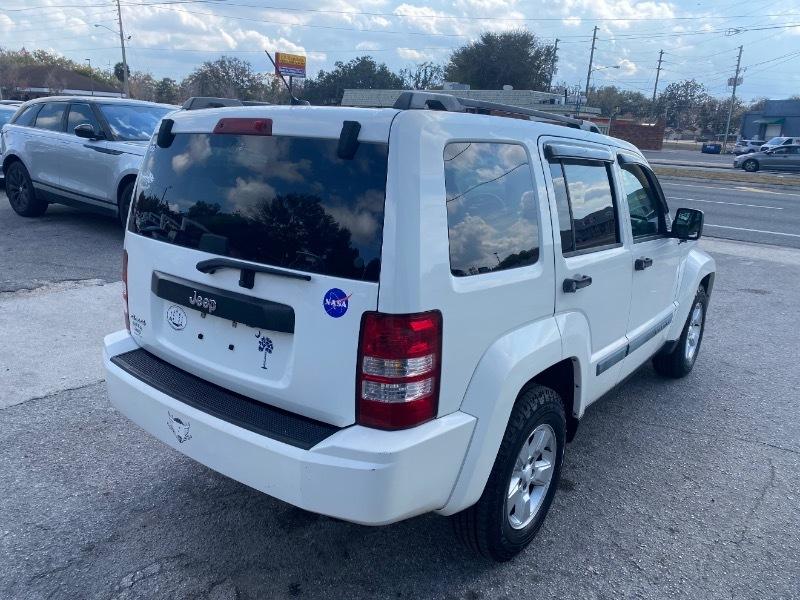 Jeep Liberty Sport 4WD 2009