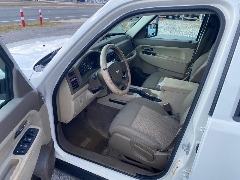 Jeep Liberty Sport 4WD 2009