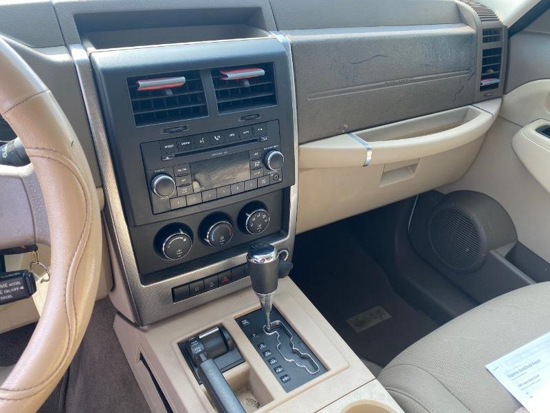 Jeep Liberty Sport 4WD 2009