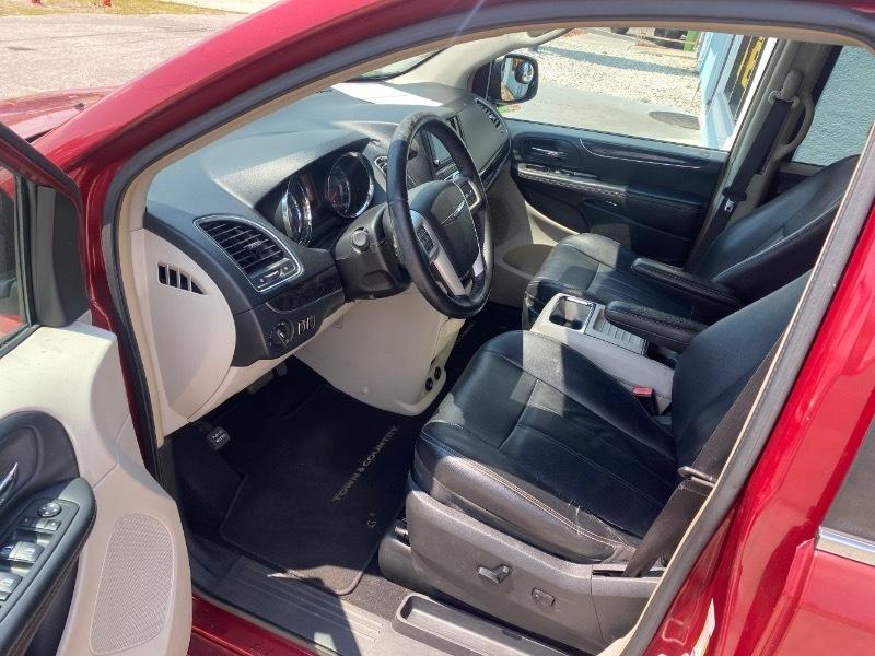 Chrysler Town & Country Touring 2014