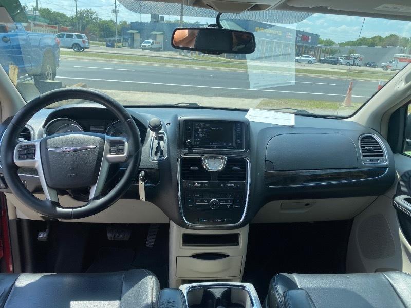 Chrysler Town & Country Touring 2014