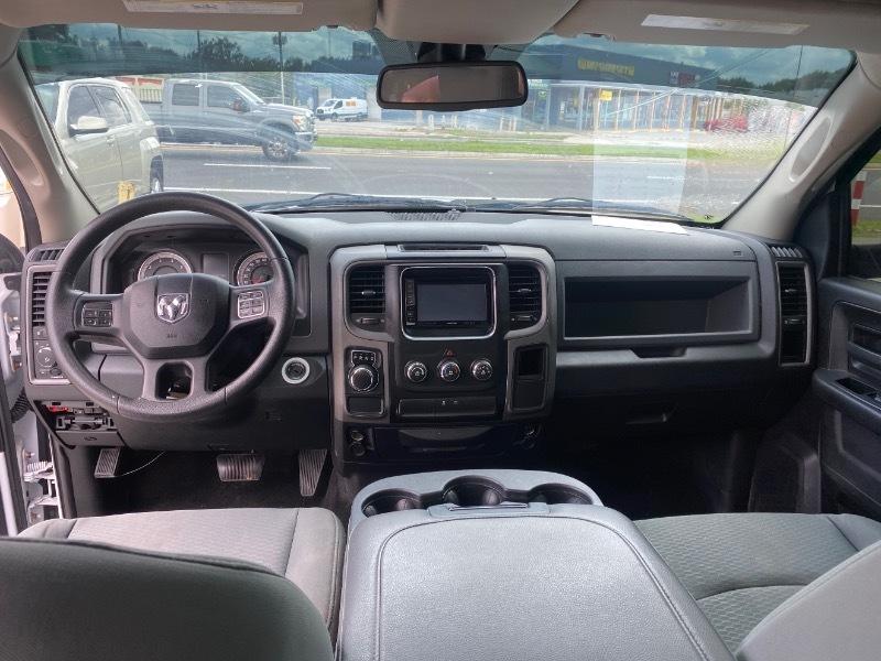 RAM 1500 2WD Crew Cab 149" ST 2015