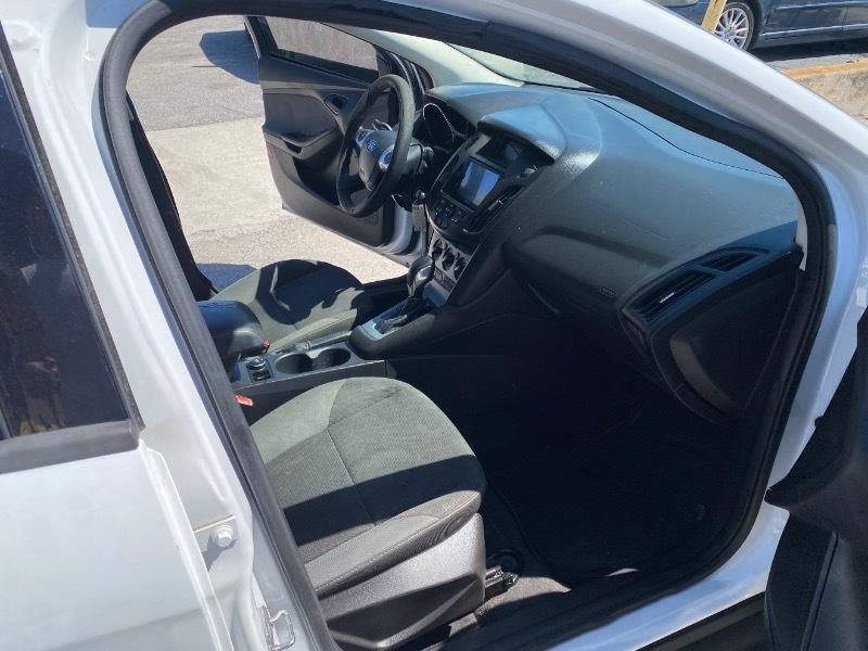 Ford Focus SE Sedan 2012