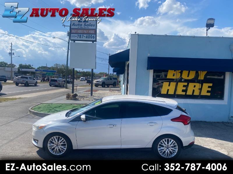 Ford Focus Titanium Hatch 2016