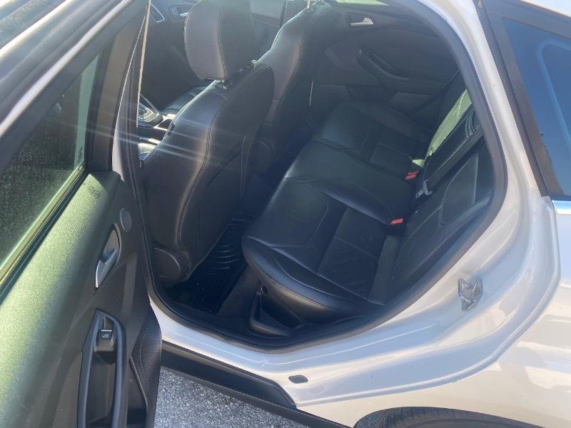 Ford Focus Titanium Hatch 2016