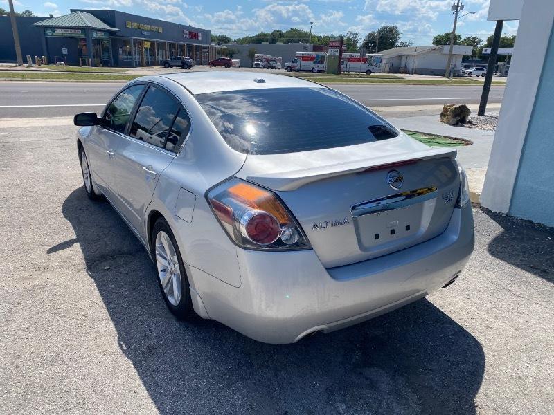 Nissan Altima 3.5 SR 2012
