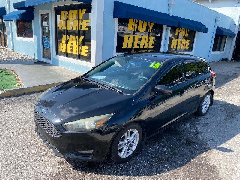 Ford Focus SE Hatch 2015