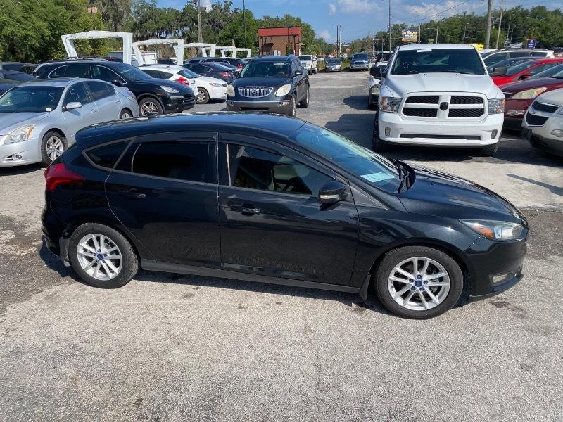Ford Focus SE Hatch 2015