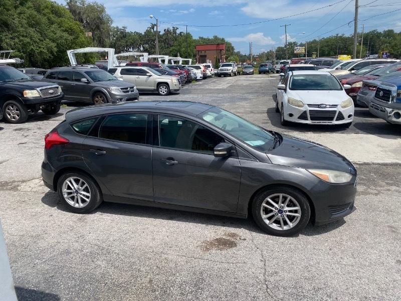 Ford Focus SE Hatch 2016