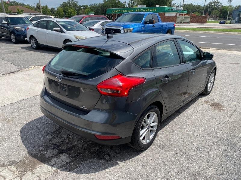 Ford Focus SE Hatch 2016