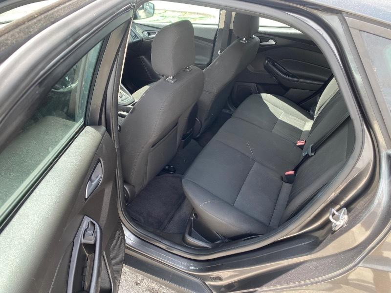 Ford Focus SE Hatch 2016