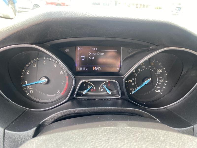 Ford Focus SE Hatch 2016