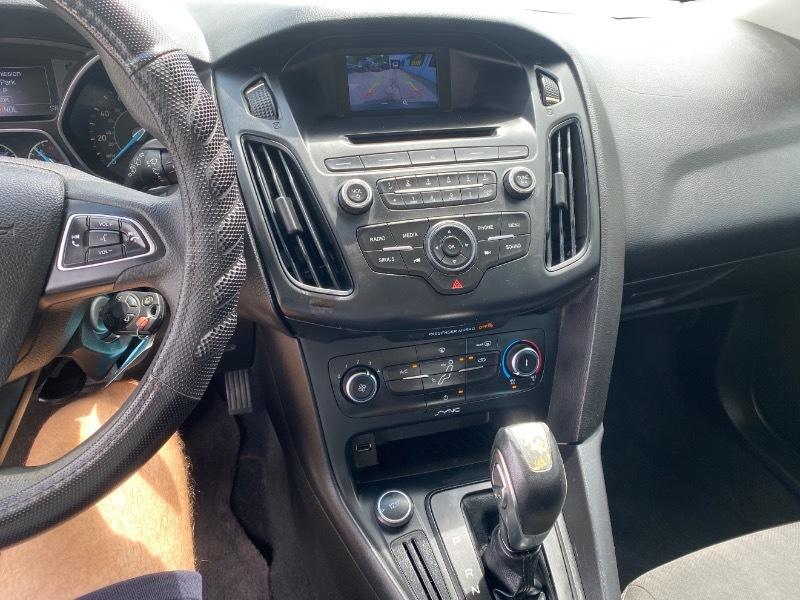 Ford Focus SE Hatch 2016