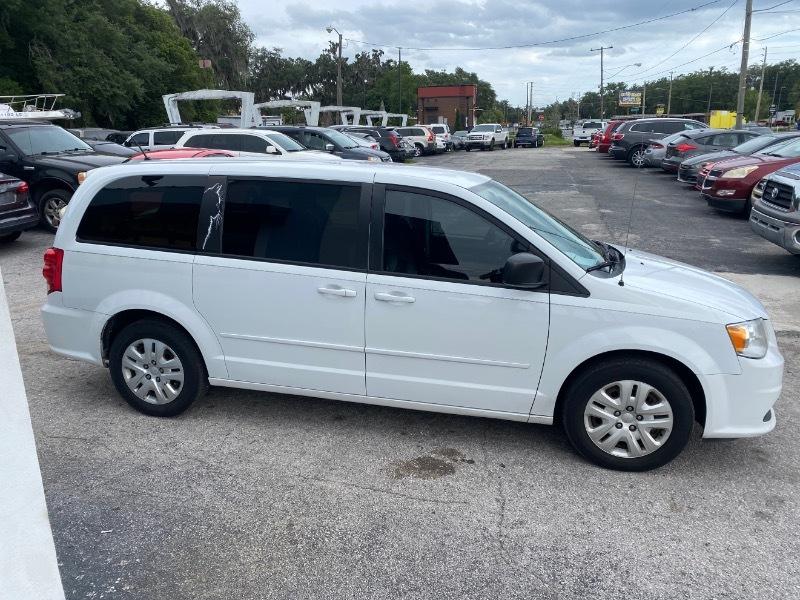 Dodge Grand Caravan SE 2017